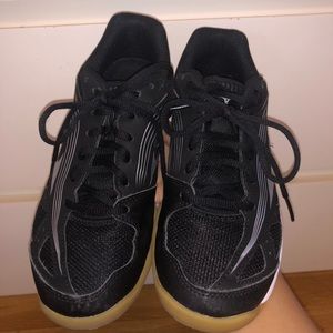 Mizuno Cyclone 3 Volleyball Shoes